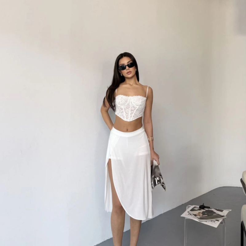 Çepli Şortlu Yırtmaçlı Etek - Beyaz -